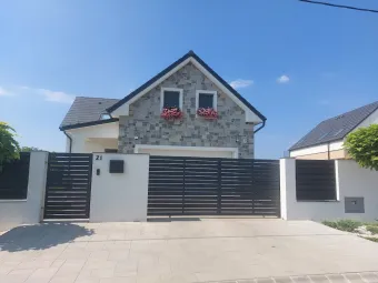 1. galéria kép Casia Build Kft